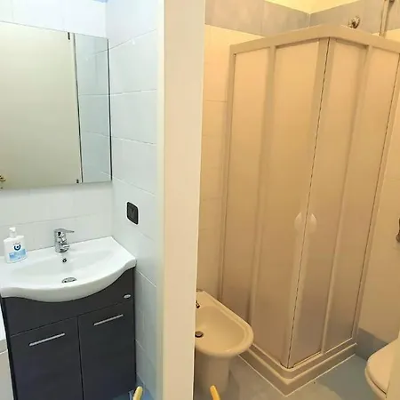 Casa Con Parcheggio Privato